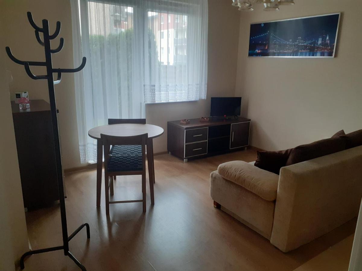 Sloneczny Apartament Z Malym Ogrodkiem Wejherowo Zewnętrze zdjęcie